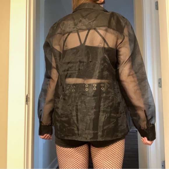 NEW BEAUTIFUL RARE GOTH BLACK MESH BUTTON UP TOP - Picture 7 of 16